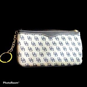 Preppy Dooney & Bourke Black & Grey‎ Wristlet EUC
